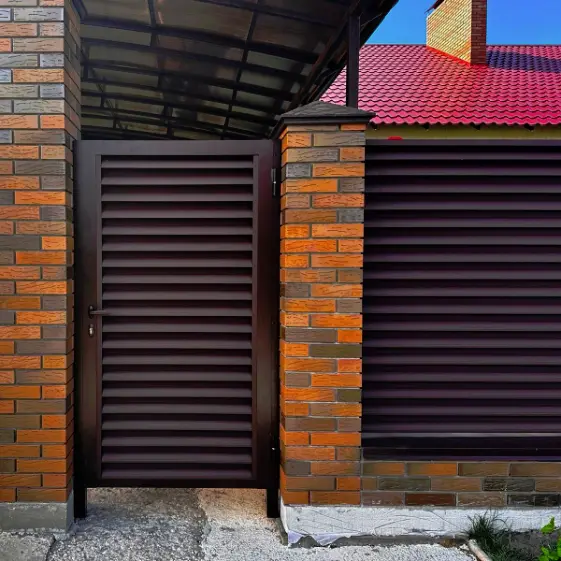 Забор Еврожалюзи RAL8017 МАТТЕ Коричневый матовый двусторонний