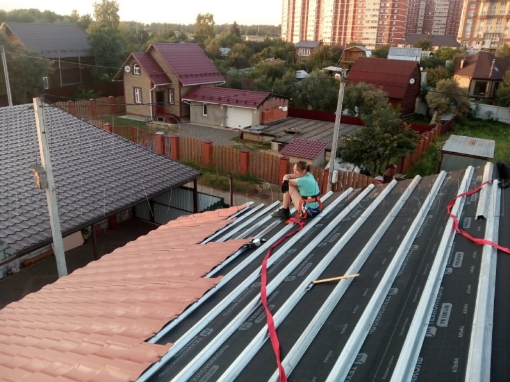 Металлочерепица Геркулес 8004 терракотовый Стальной Бархат от Центра Металлокровли в Петропавловске-Камчатском