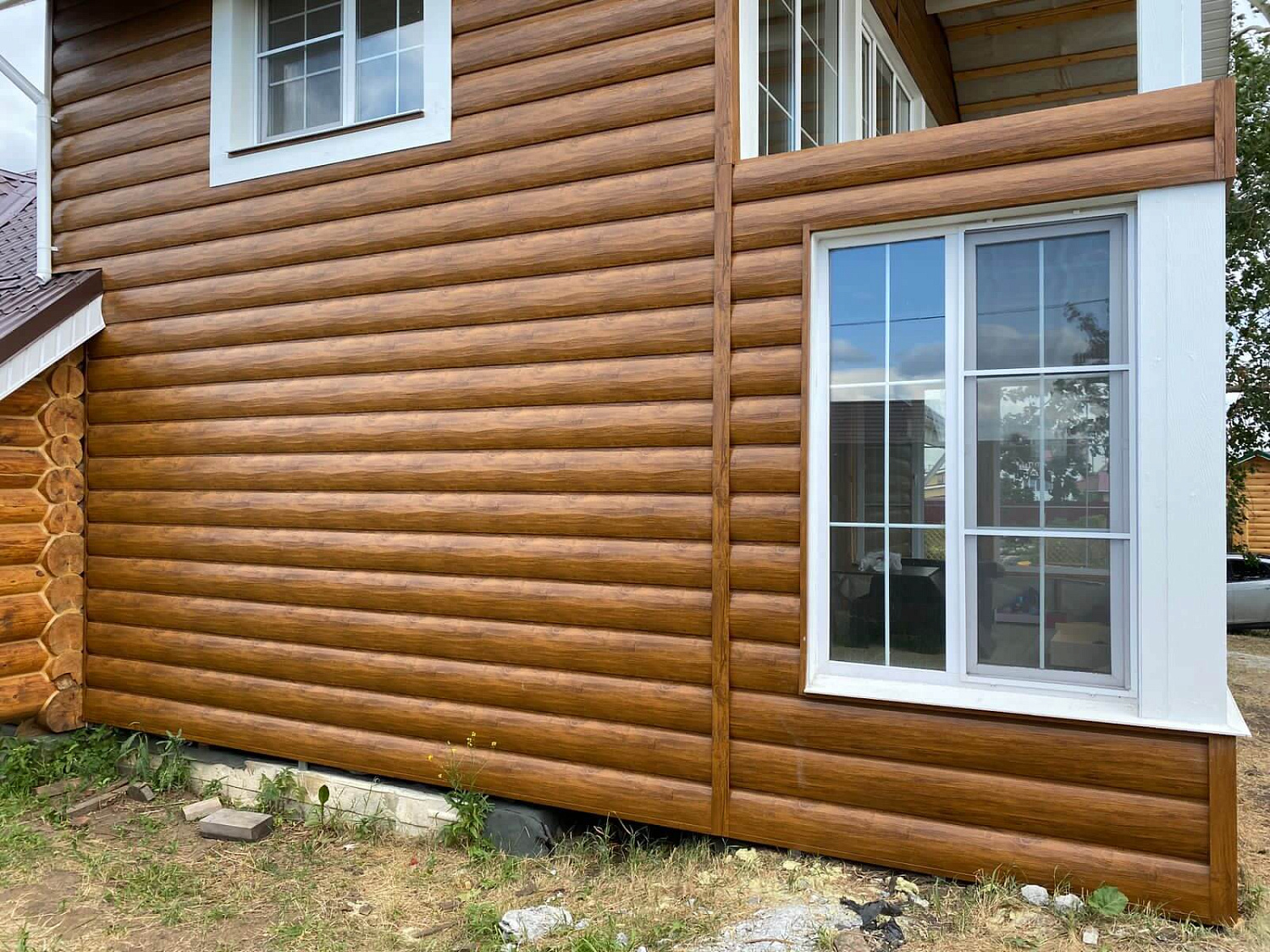 Металлический сайдинг "ЦАРЬСАЙДИНГ" на фасаде дома в Екатеринбурге